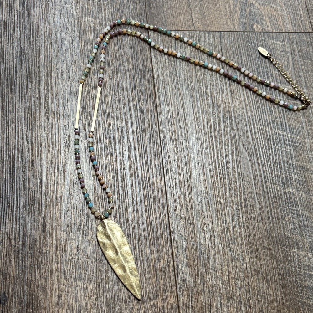 Elegant Gold Leaf Pendant Necklace with Multicolored Beads